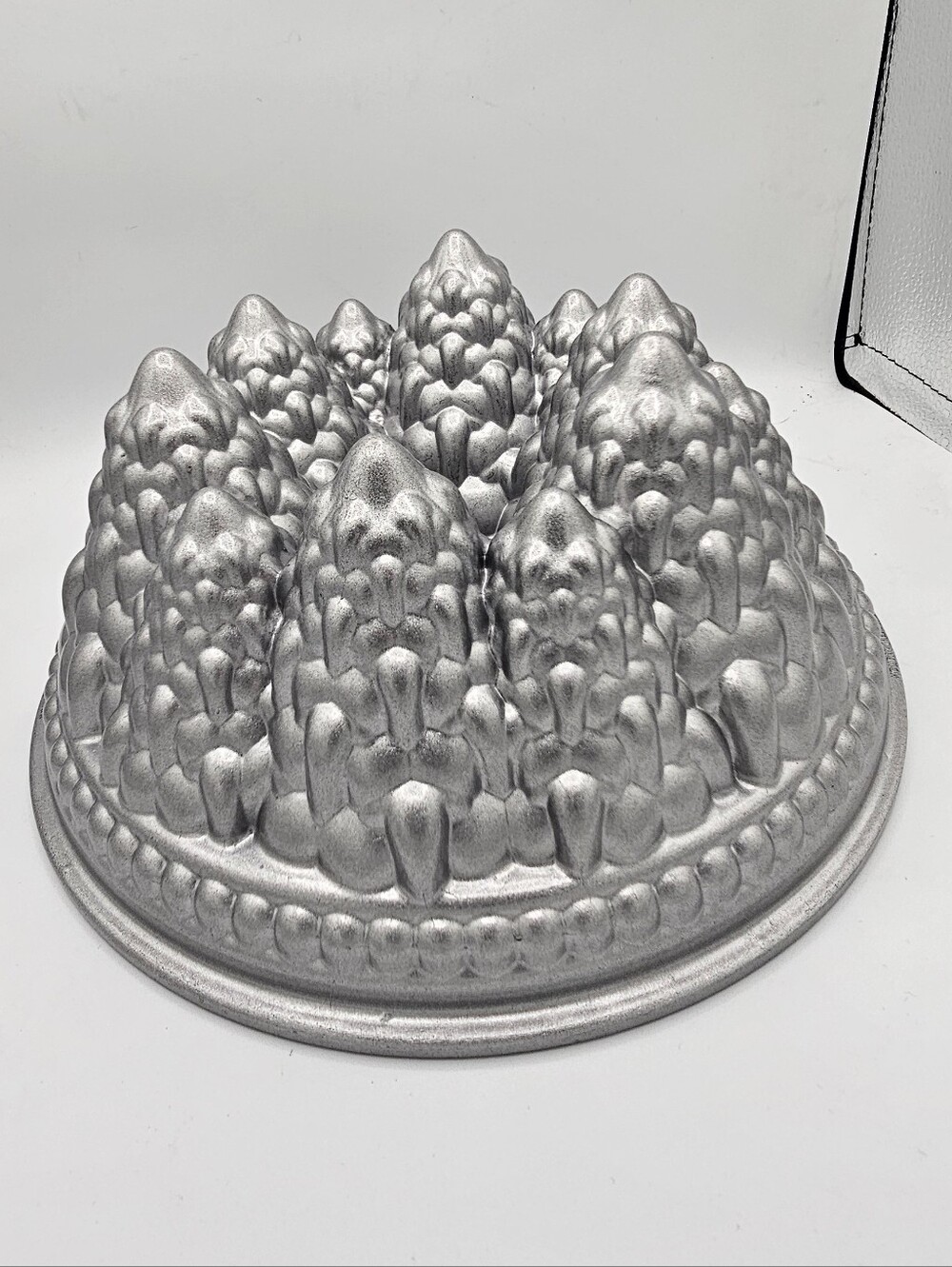 Nordic Ware Pine Forest Bundt Pan Cast Aluminum Made in USA